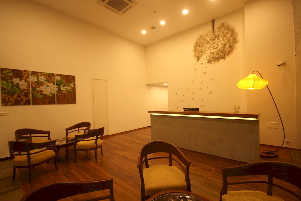 The Fern Residency, Miramar Hotel Panadzsi Kültér fotó